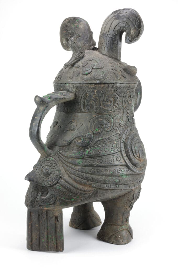 Grote Bronzen Zun Wijnkan in de vorm van een uil - China