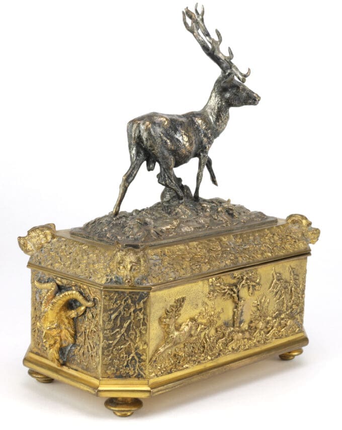 Antiek verzilverd en verguld kistje met hert - Christophe Fratin (1801-1864)