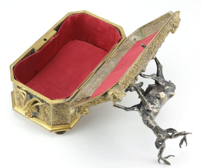 Antiek verzilverd en verguld kistje met hert - Christophe Fratin (1801-1864)