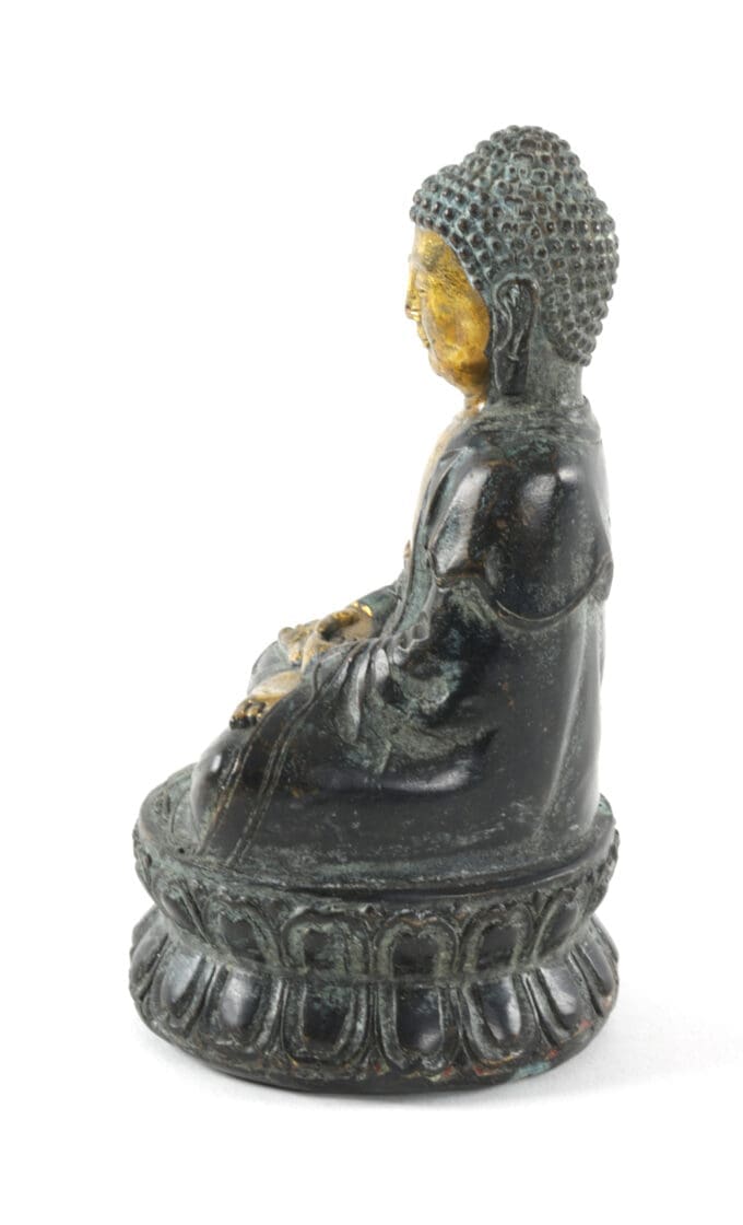 Deels verguld en antiek Boeddha beeldje - Nepal of Tibet, ca. 1900